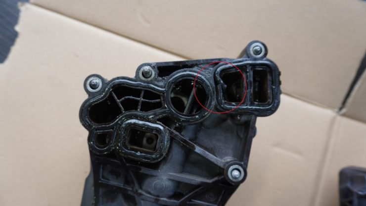 MINI ミニ F系 F54 F55 F56 F57 F60 オイルフィルターハウジング オイル漏れ 水漏れ クーラント オーバーヒート