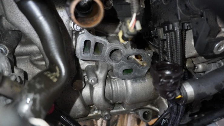 MINI ミニ F系 F54 F55 F56 F57 F60 オイルフィルターハウジング オイル漏れ 水漏れ クーラント オーバーヒート