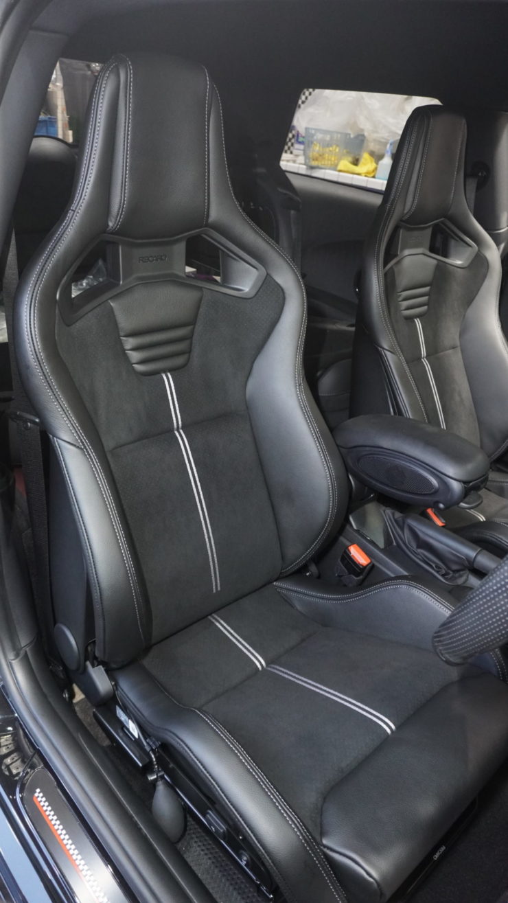 MINI ミニ F56 F55 F57 RECARO レカロ Sportster スポーツスター パワーリクライナー 電動 リクライニング シートヒーター MCB モーションコントロールビーム 乗り心地 改善 
