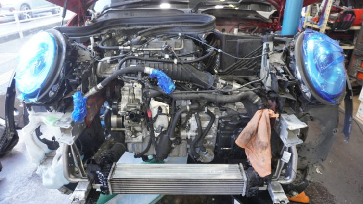 MINI ミニ F54 F55 F56 F57 F60 サーモスタットハウジング サーモキャリア ジェネレーターキャリア クーラント 水漏れ オーバーヒート 修理