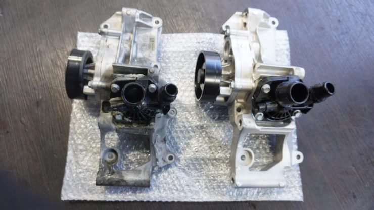 MINI ミニ F54 F55 F56 F57 F60 サーモスタットハウジング サーモキャリア ジェネレーターキャリア クーラント 水漏れ オーバーヒート 修理
