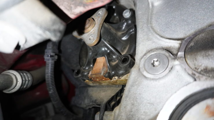 MINI ミニ R55 R56 R57 R58 R59 R60 R61 ウォーターポンプ フリクションホイール 水漏れ 異音 オーバーヒート 交換