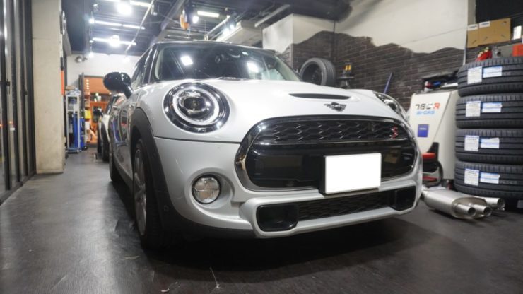 MINI ミニ F55 F56 F57 エンジンマウント 劣化 交換 ブレーキ パッド ローター ATE