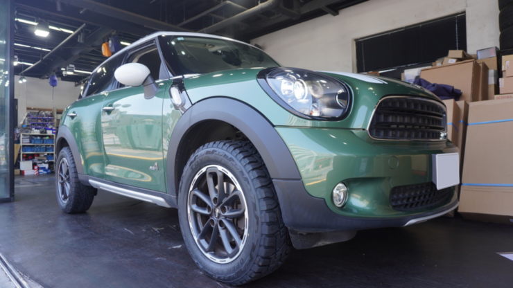 MINI ミニ R60 クロスオーバー リフトアップ 車高 上げる mon 大径 タイヤ オフロード