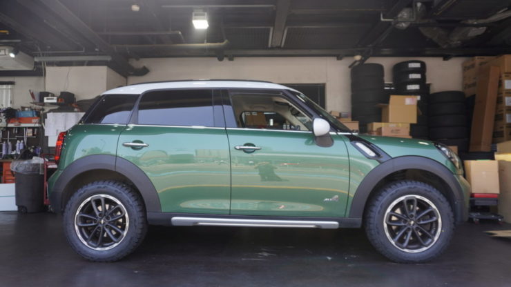 MINI ミニ R60 クロスオーバー リフトアップ 車高 上げる mon 大径 タイヤ オフロード