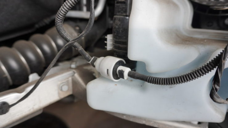 MINI ミニ F54 F55 F56 F57 F60 ウィンドウ ウォッシャー ポンプ 交換 ウォッシャー 液漏れ 水漏れ 修理