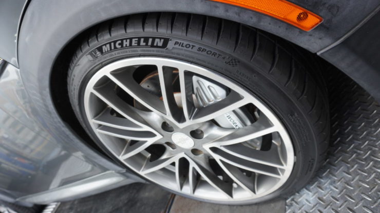 MINI ミニ R55 R56 R57 R58 R59 タイヤ交換 ミシュラン パイロットスポーツ4 スポーツタイヤ ハンドリング ウェットグリップ 安全性 路面 インフォメーション