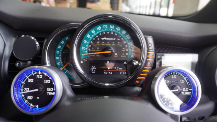 MINI ミニ F54 F55 F56 F57 F60 LCI クーパーS Defi 新モデル RacerGaugeN2 Plus レーサーゲージN2 プラス ブースト計 水温計 Dueil AG メーターポッド 取付