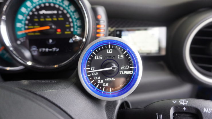 MINI ミニ F54 F55 F56 F57 F60 LCI クーパーS Defi 新モデル RacerGaugeN2 Plus レーサーゲージN2 プラス ブースト計 水温計 Dueil AG メーターポッド 取付