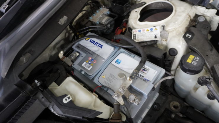 MINI ミニ F54 F55 F56 F57 F60 VARTA バルタ ファルタ AGM バッテリー 純正採用メーカー