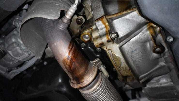 ミニ MINI  R55 R56 R57 R58 R59 R60 R61 オイルフィルターハウジング パッキン オイル クーラント 冷却水 漏れ 修理
