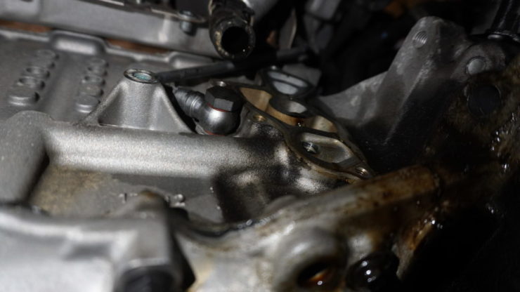 ミニ MINI  R55 R56 R57 R58 R59 R60 R61 オイルフィルターハウジング パッキン オイル クーラント 冷却水 漏れ 修理