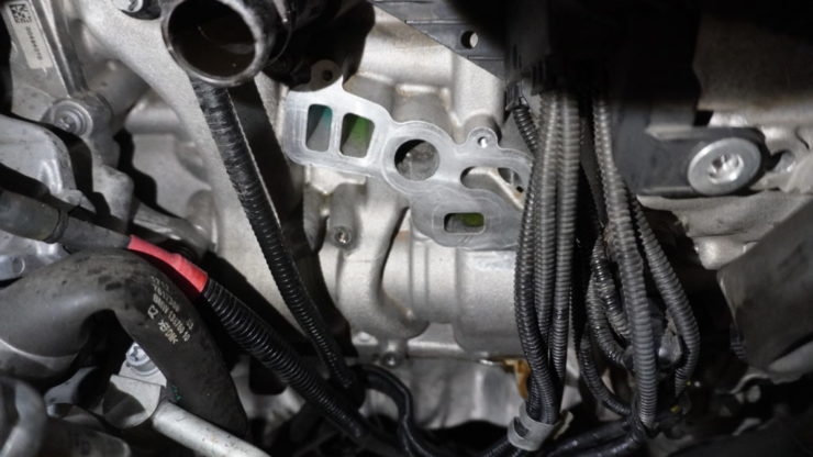 MINI ミニ F54 F55 F56 F57 F60 JCW クーパー S クーラント 水漏れ オーバーヒート 修理 オイルフィルターハウジング  オイル漏れ 冷却水漏れ クーラント漏れ 交換