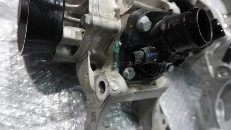 MINI ミニ F54 F55 F56 F57 F60 サーモスタットハウジング サーモキャリア ジェネレーターキャリア クーラント 水漏れ オーバーヒート 修理オイルフィルターハウジング オイル漏れ 冷却水漏れ クーラント漏れ 交換