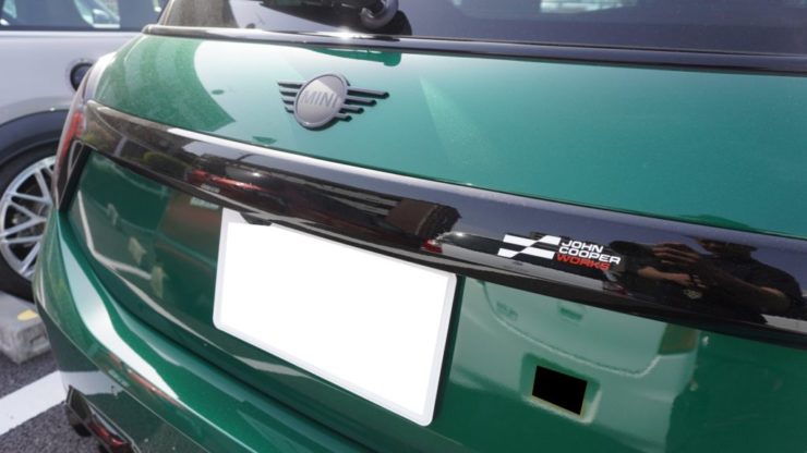 ミニ MINI F66 JCW ジョンクーパーワークス ブリティッシュレーシンググリーン ボンドミニ デモカー ヘッドライト テールライト ガーニッシュ スモークフィルム 