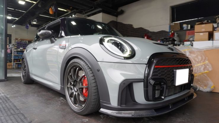 MINI ミニ F55 F56 F57 LCI2 REMUS エキゾースト マフラー 交換 適度 低音