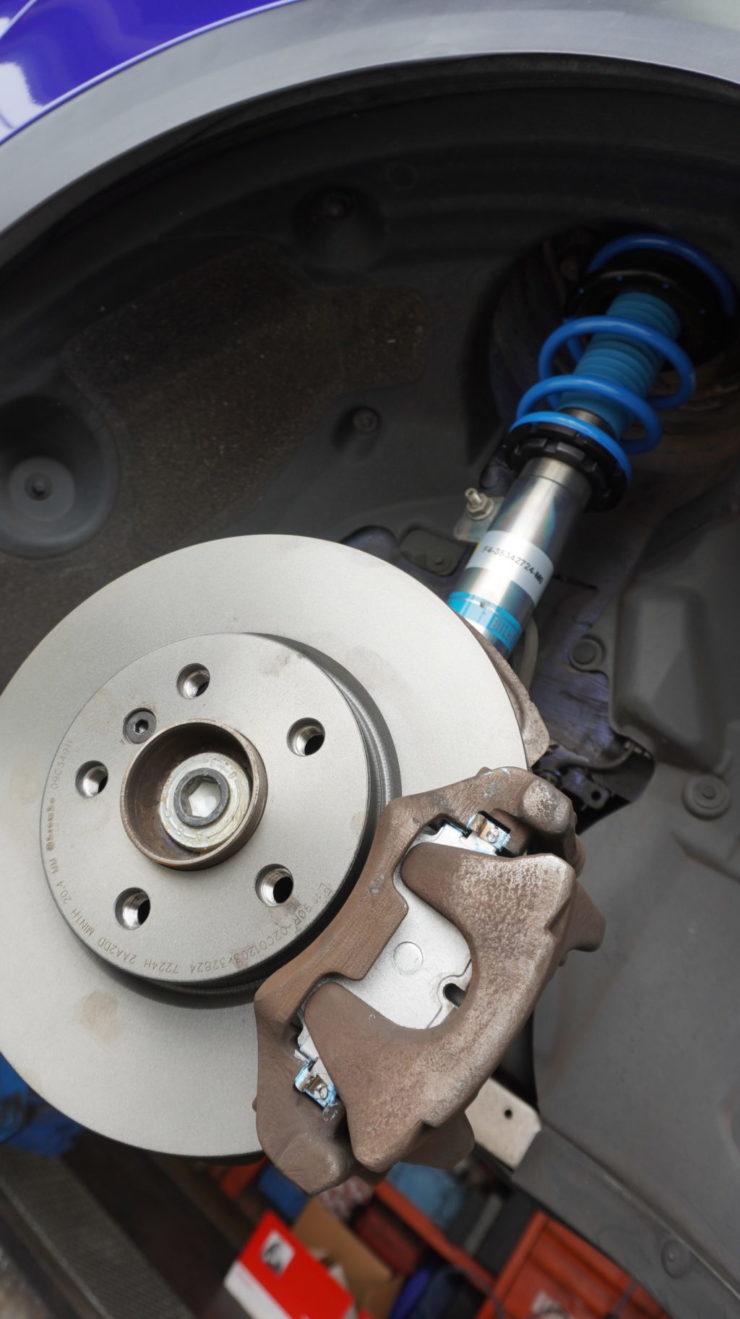 MINI ミニ F55 F56 F57 LCI 取付 ローター 交換 Brembo ブレンボ  低ダスト ブレーキパッド  ビルシュタイン B14 コンフォートスペック 車高調 ローダウン 純正 腰高 車高高い
