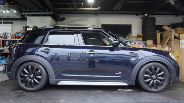 MINI ミニ F60 クロスオーバー  ルーフレール ブラック ビルシュタイン B14 車高調 ローダウン 乗り心地 快適性