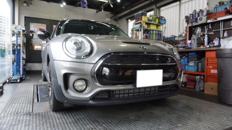 MINI ミニ F54 クラブマン F55 F56 F57 フロントカウルトップパネル 白く劣化 ゴム 破れ 新品 交換