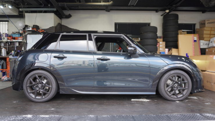 MINI ミニ F54 F55 F56 F57 F60 LCI F65 F66 F67 車高調 ローダウン 足回り KW カーヴェー ストリートコンフォート V1 Ver.1 V2 バージョン2 減衰力 調整 乗り心地 アムゼックス 低ダスト ブレーキパッド
