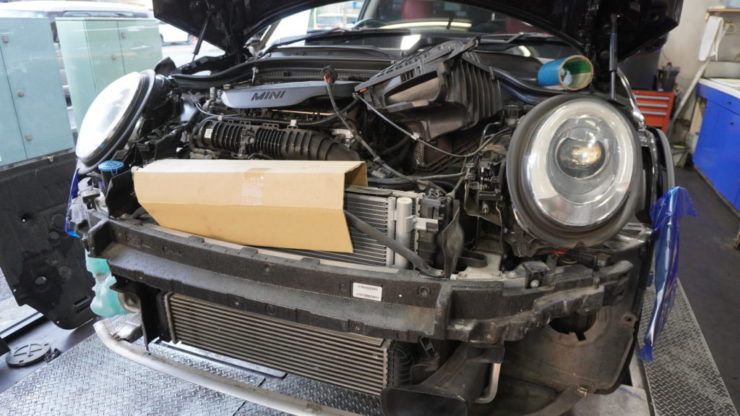 MINI ミニ F54 F55 F56 F57 F60 エアコン A/C 冷房 効かない 冷えない コンプレッサー 交換