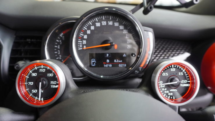 MINI ミニ F54 F55 F56 F57 F60 LCI クーパーS JCW Defi 新モデル RacerGaugeN2 + Plus レーサーゲージN2 プラス ブースト計 水温計 Dueil AG メーターポッド 取付