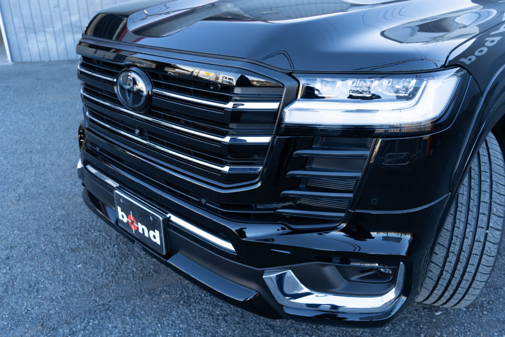 toyota、トヨタ、ランドクルーザー、ランクル、ランクル300、ランクル200、ボンドボディ、bondbody、カスタムパーツ、カスタムペイント、custom、paint、スモークフィルム、PPF、XPEL、ブラックアウト、テールスモーク、WALD、リアスポイラー