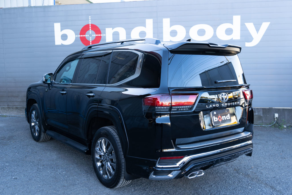 toyota、トヨタ、ランドクルーザー、ランクル、ランクル300、ランクル200、ボンドボディ、bondbody、カスタムパーツ、カスタムペイント、custom、paint、スモークフィルム、PPF、XPEL、ブラックアウト、テールスモーク、WALD、リアスポイラー