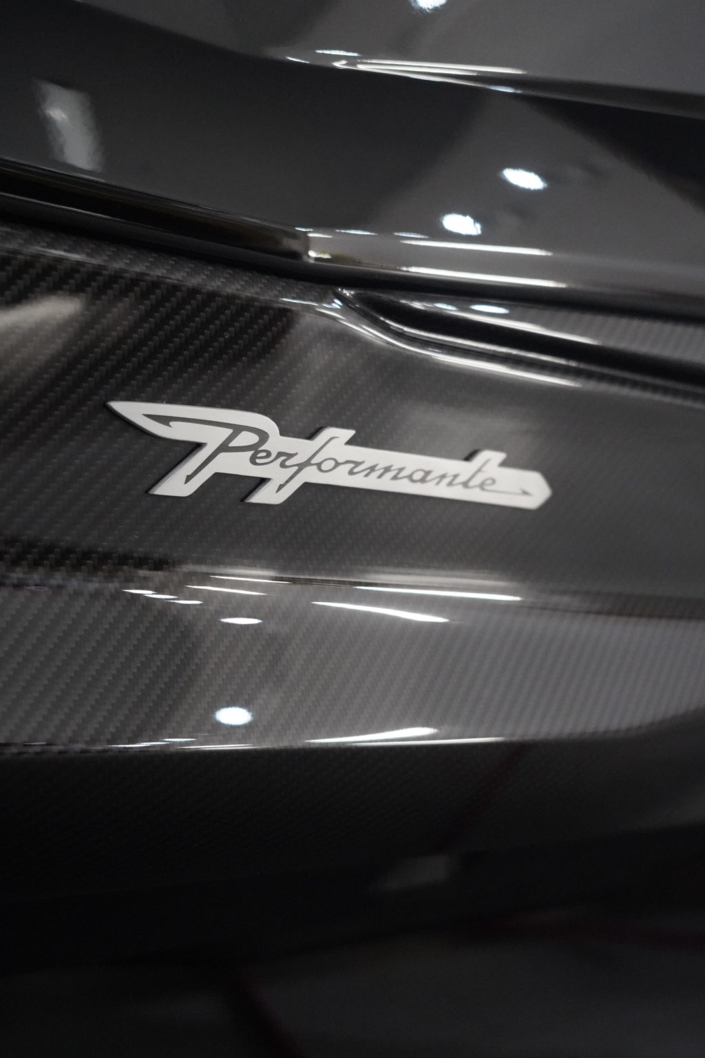 ランボルギーニ ウルスペルフォルマンテ ジーテクニック セラミックコーティング