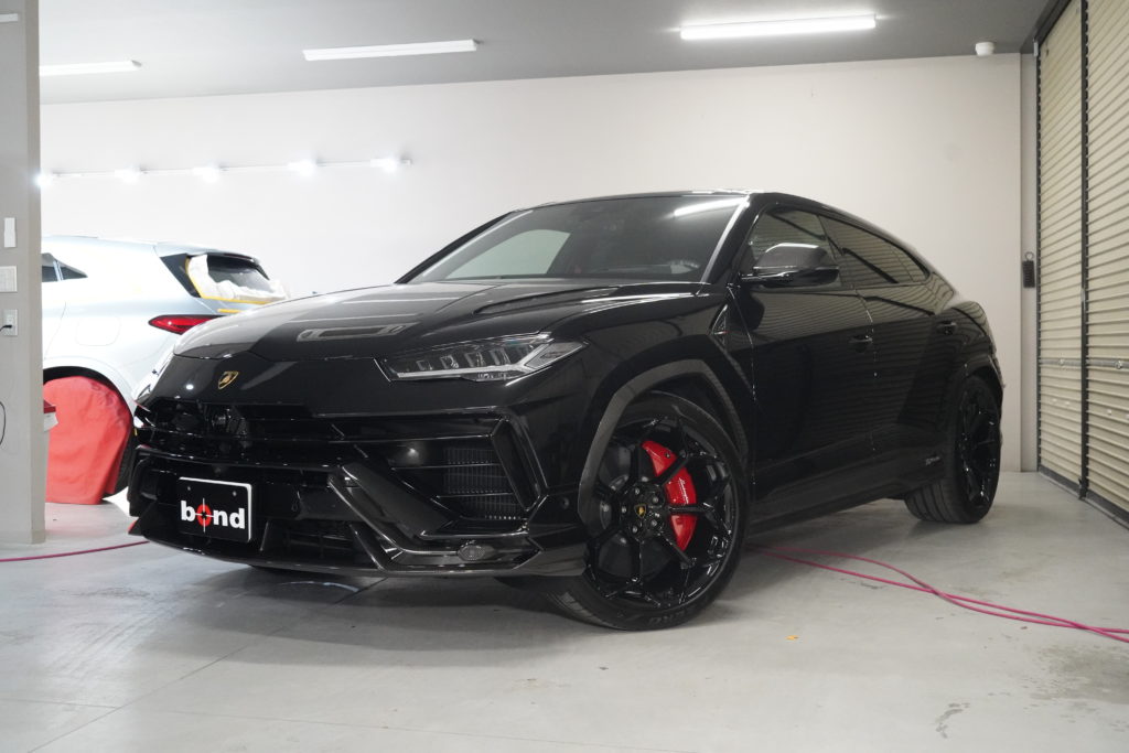 ランボルギーニ ウルスペルフォルマンテ ジーテクニック セラミックコーティング