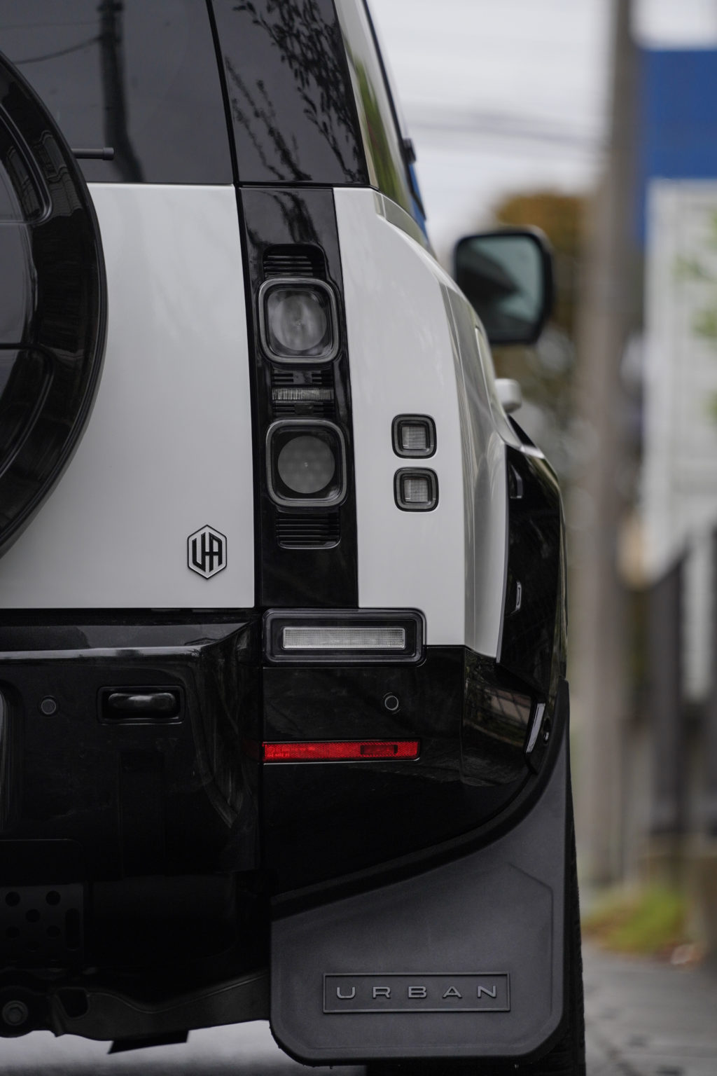 ボンドボディ bondbody LANDROVER ディフェンダー URBAN
カスタム キャリパーペイント