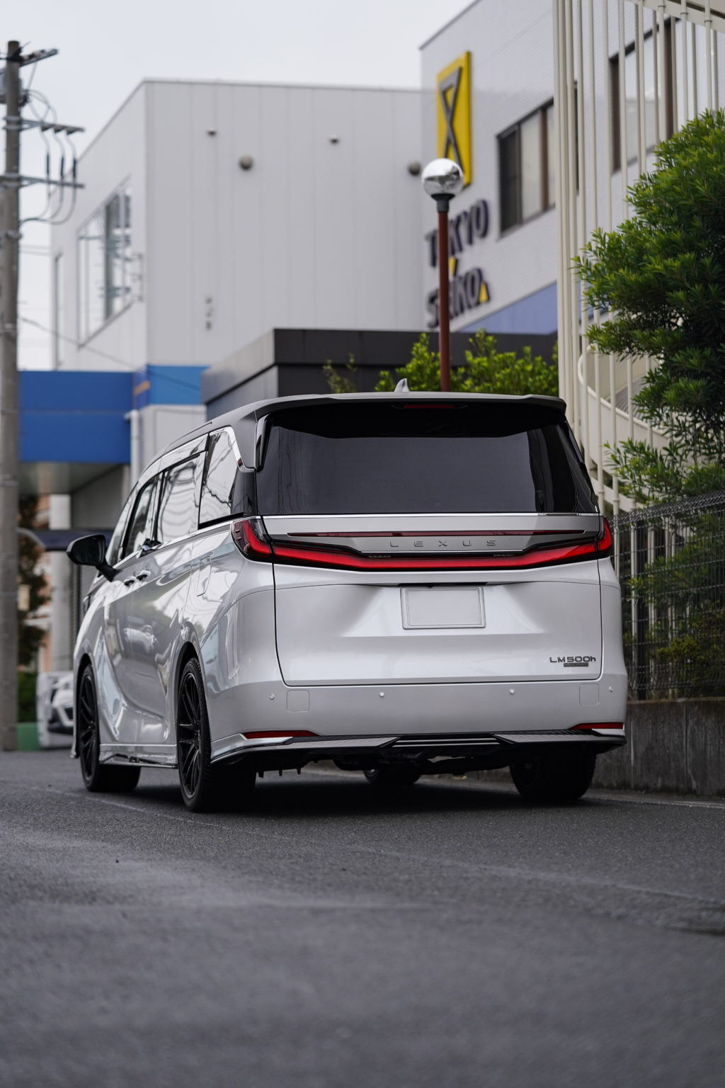 LEXUS LM500h ハーフラッピング カスタム ペイント inozetek カラープロテクション
