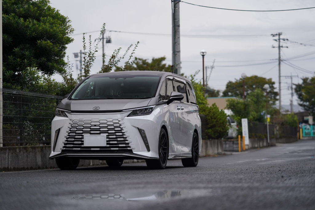 LEXUS LM500h ハーフラッピング カスタム ペイント inozetek カラープロテクション