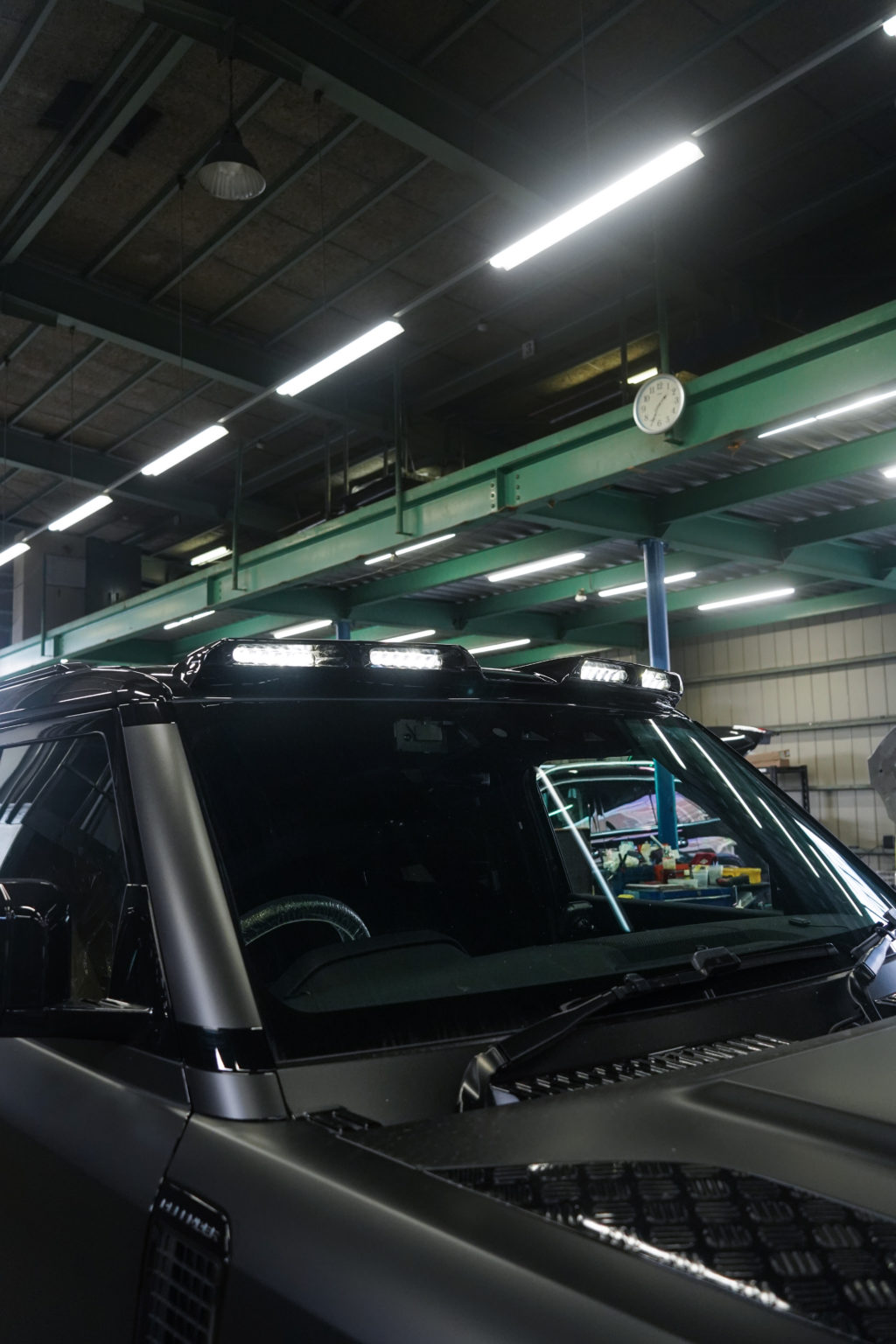 ボンドボディ ディフェンダー URBAN
LANDROVER ステルスフィルム