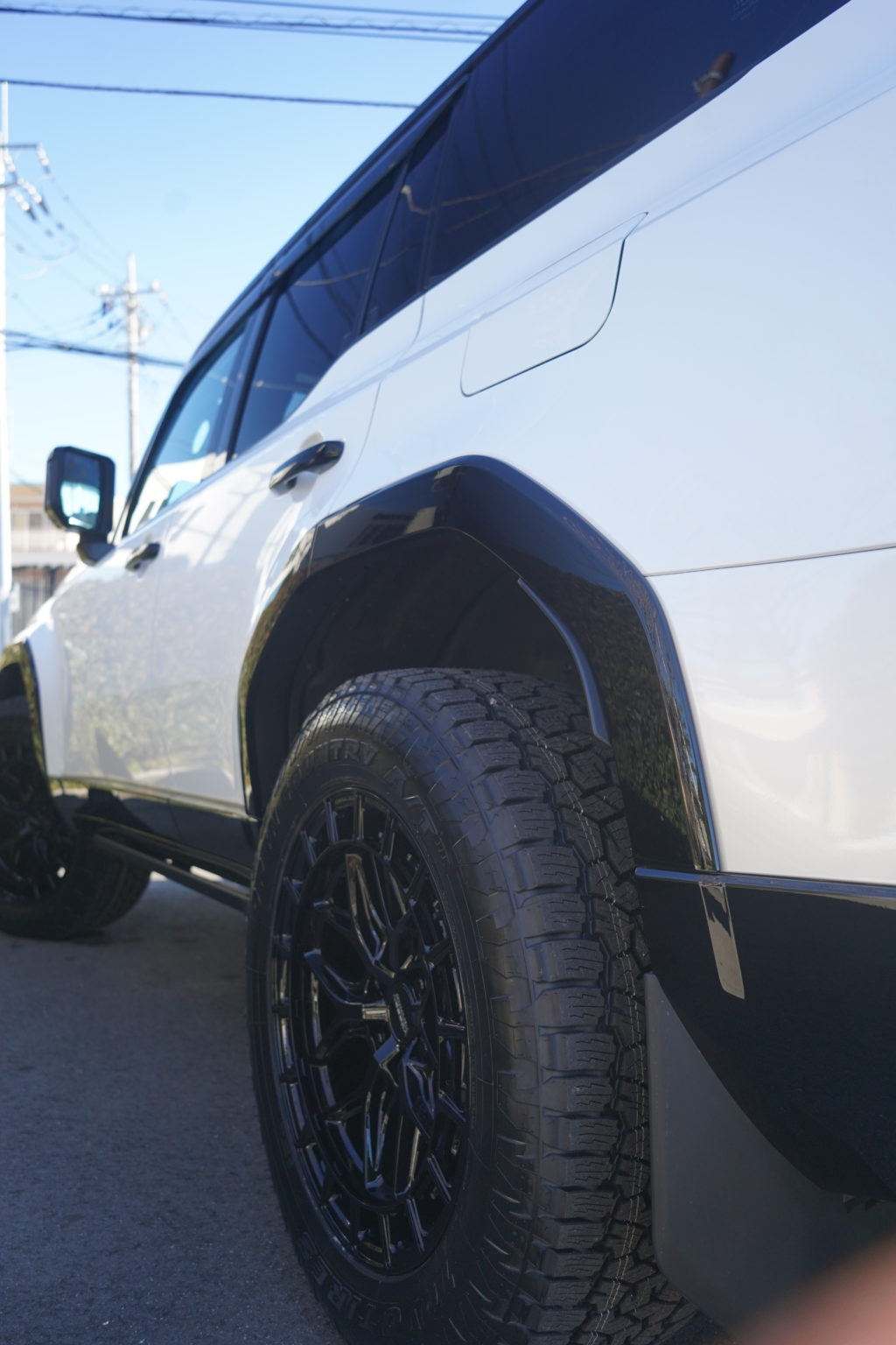 Bond ボンド ボンドボディ LEXUS GX550 ハーフラッピング 腰下ブラックアウト VOSSEN HFX-1 TOYO