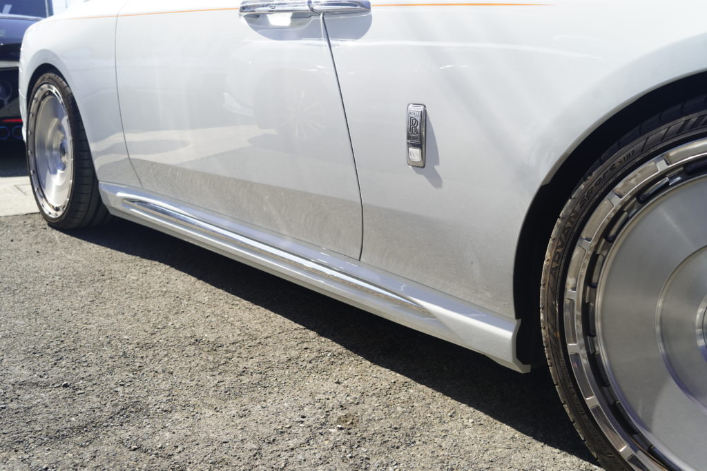 Rolls-Royce　SPECTRE　ロールス・ロイス　スペクター