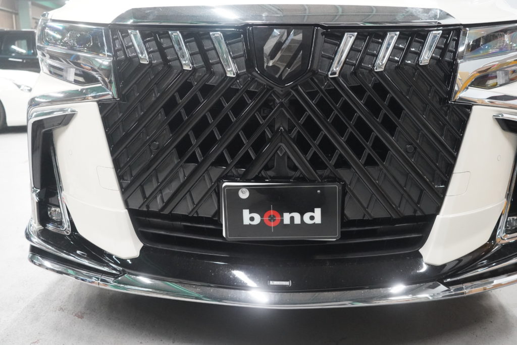 bondbody WALD アルファード ZAERO M4