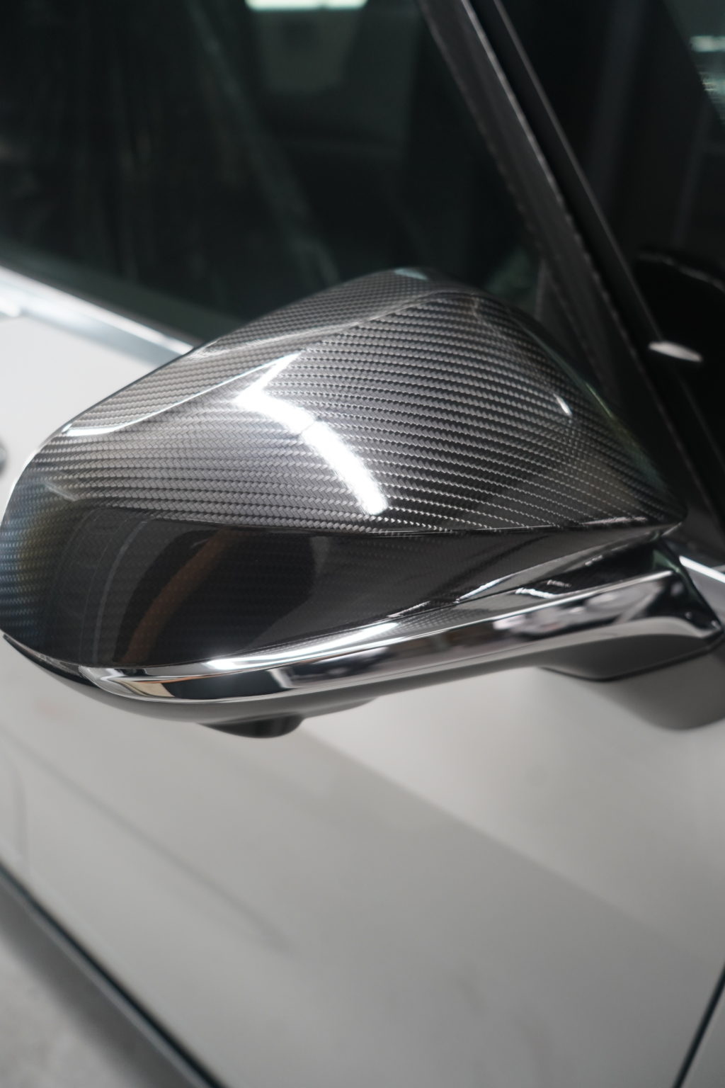 bondbody ボンドボディ LEXUS LM カスタム キャリパーペイント ラッピング シボ取り 埼玉県志木市