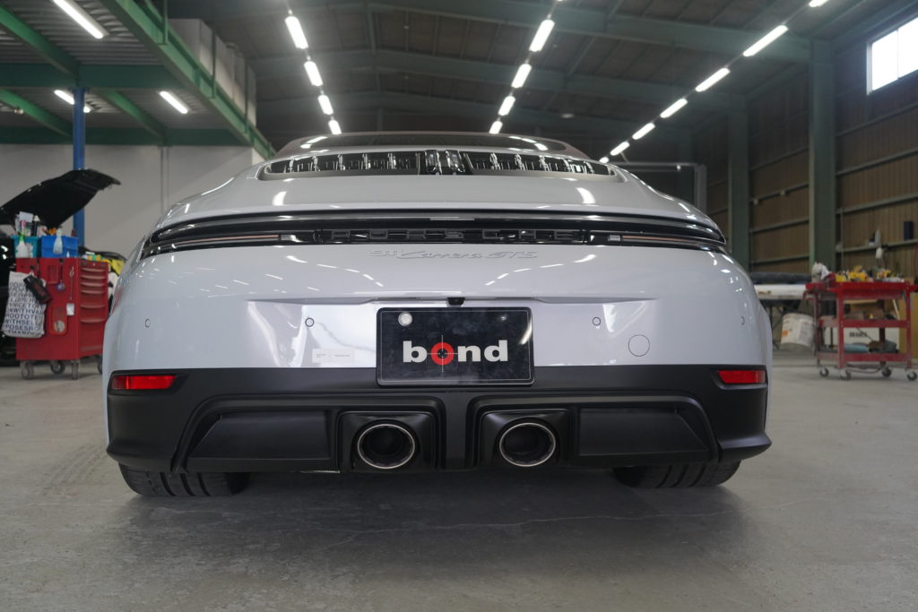 bond ボンドボディ PORSCHE カレラ 911 GTS カスタムペイント シボ取り グロスブラック