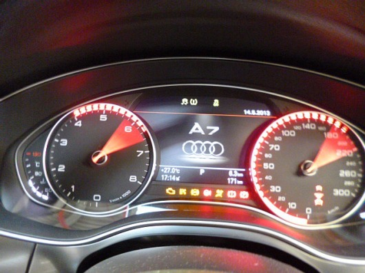 AP1030219.JPG