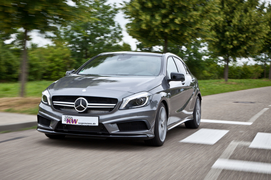 img_KW_Mercedes-A45-AMG_01_1200x800.jpg