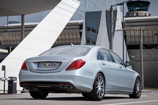 s-63-amg-w220-gets-reviewed-by-car-driver-photo-gallery_55.jpg