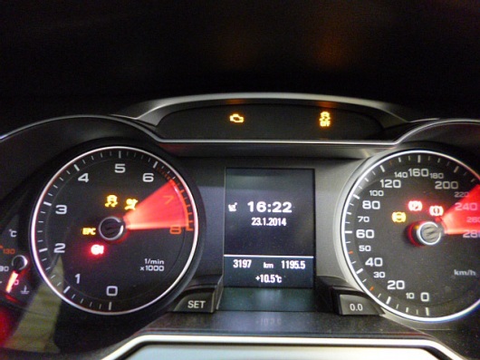 ZP1050422.JPG