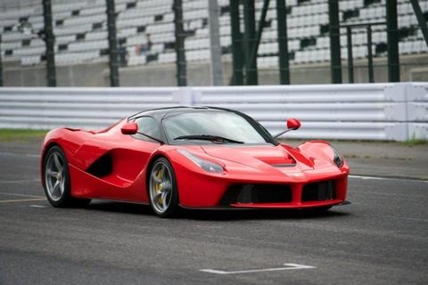 06753356-s.jpg 06753356-s.jpg