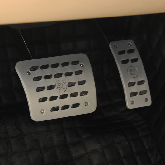 startech-jaguar-xj-interieur-zubehoer-aluminium-pedalauflagen-xj-819-00-.jpg
