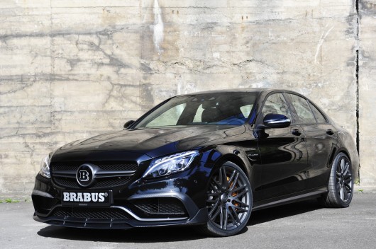 brabus-makes-the-2016-mercedes-amg-c63-s-even-more-interesting-with-600hp-heads-to-iaas_3.jpg
