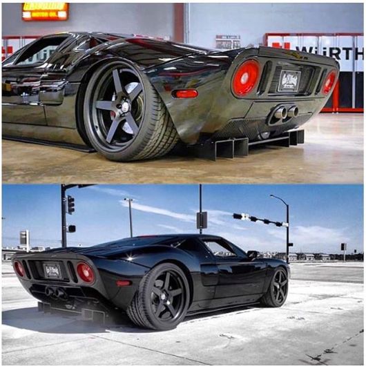 ford gt rear.jpg