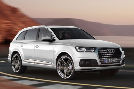 audi-shows-2015-q7-in-new-tofana-white-color-reveals-obsession-with-mountains_39.jpg