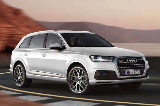 audi-shows-2015-q7-in-new-tofana-white-color-reveals-obsession-with-mountains_40.jpg
