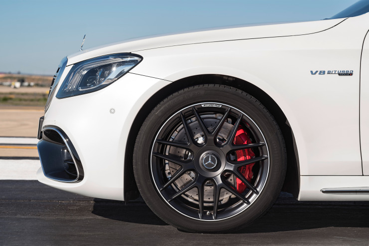 2018-Mercedes-AMG-S63-wheel.jpg